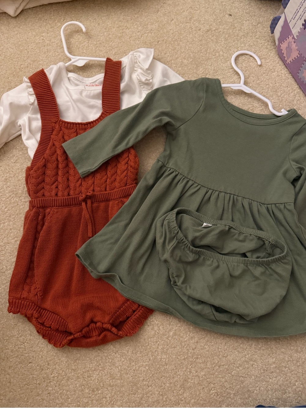2 Girls Fall Outfits - Sage and Rust